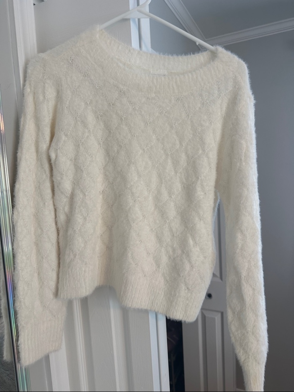 Abercrombie & Fitch Cream Fuzzy Diamond Knit Sweater